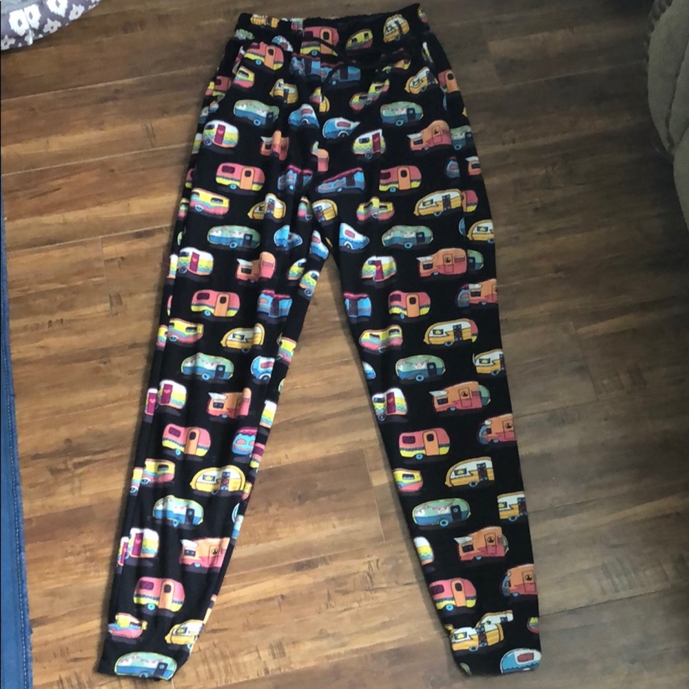 Arrow Apparel Joggers